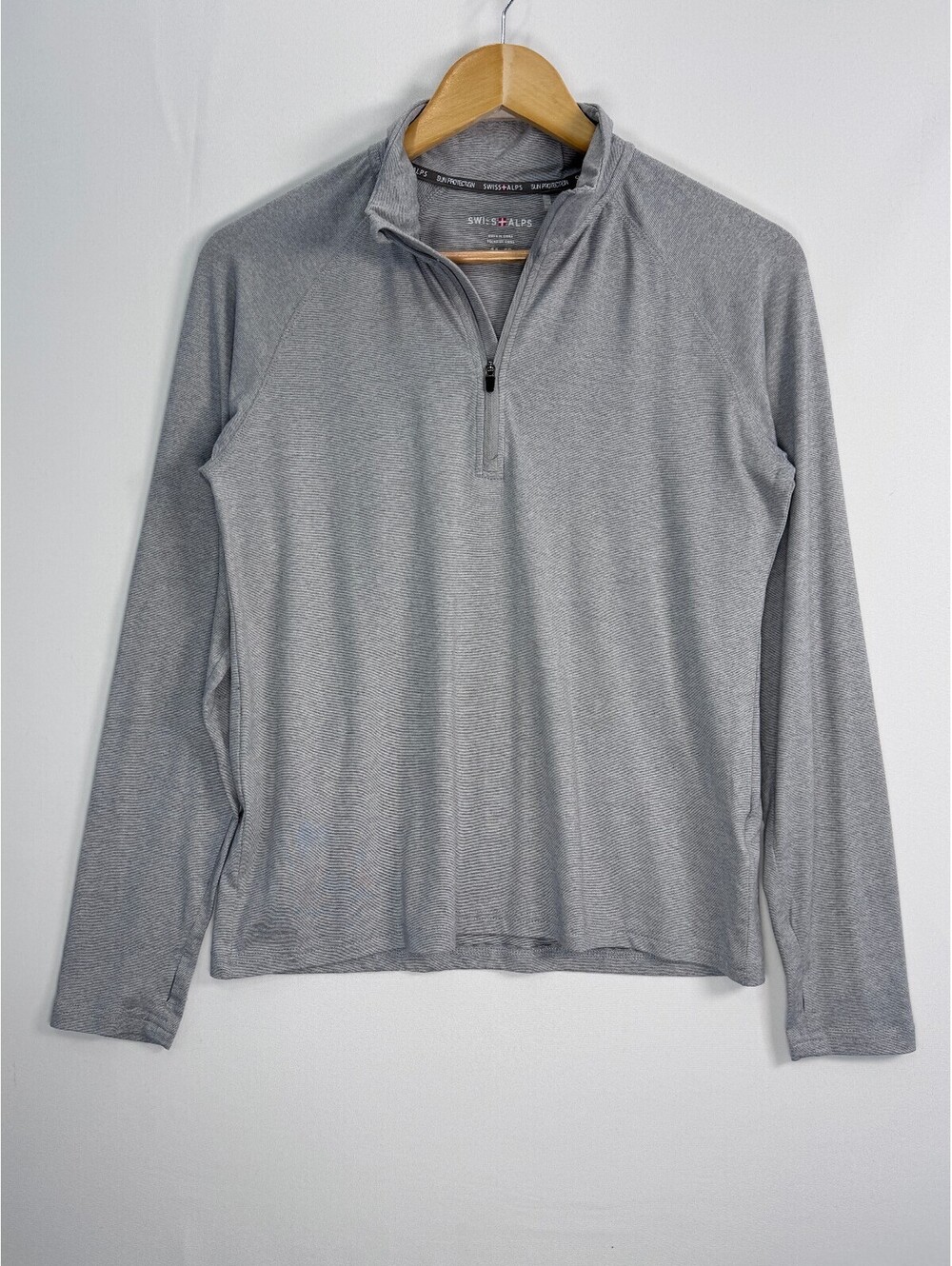 Swiss Alps Sun Protection Quarter Zip Performance Athletic Top Gray Womens 14 16